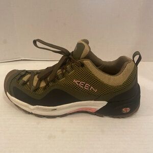 KEEN Women's Green and Tan Athletic Shoes hiking